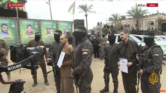Pertukaran Tawanan Hari Ini: 3 Sandera Israel Dibebaskan Hamas, Apa yang Terjadi Selanjutnya?