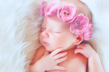 8 Keistimewaan Bayi Lahir Sungsang Menurut Primbon Jawa yang Jarang Diketahui