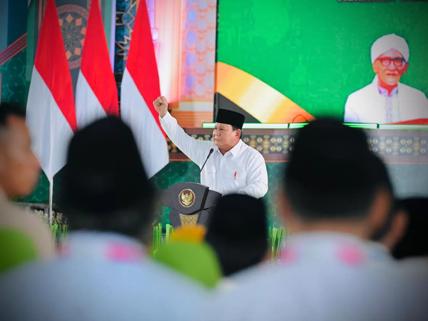 Tantang Koruptor, Presiden Prabowo: Mbok Sadar, Kembalikan Uang Rakyat!