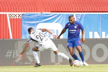 Jadwal Liga 1 Hari Ini, Arema FC Vs PSM Makassar, Malut United Vs Borneo FC