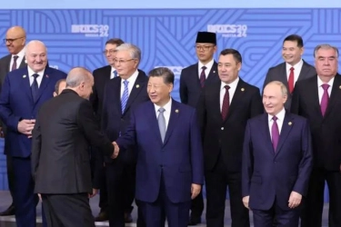 Meraba Peluang dan Tantangan Indonesia Jadi Anggota BRICS