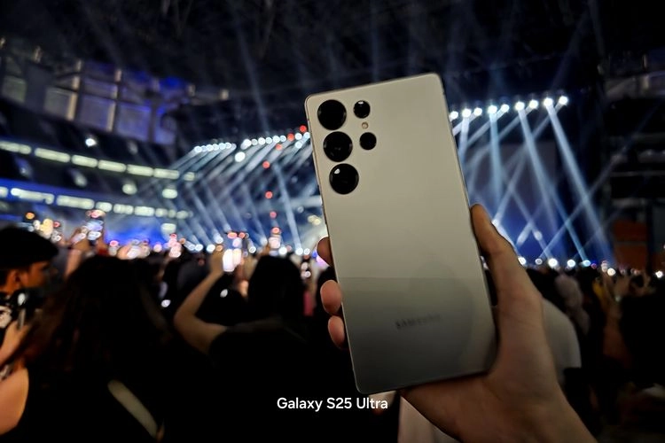 Telephoto Zoom 5x di HP Samsung Galaxy S25 Ultra, Idaman Saat ''Ngonser''