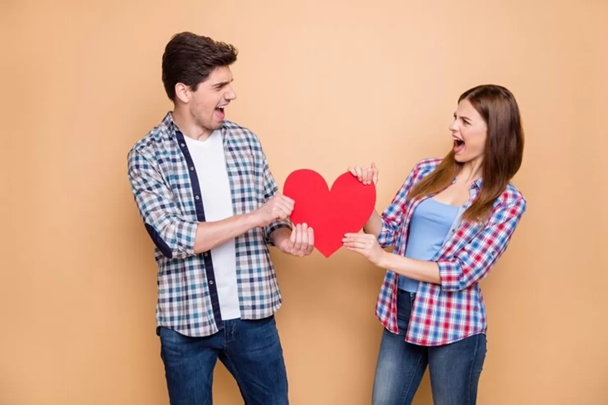 6 Zodiak Paling Beruntung di Akhir Februari 2025: Siap-Siap Dapat Pacar Baru dan Jalin Hubungan Serius!