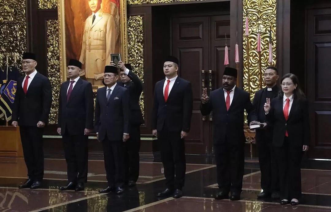 Menhan Sjafrie Sjamsoeddin Angkat Deddy Corbuzier Jadi Staf Khusus