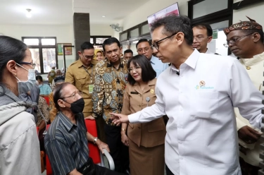 Menkes Budi Targetkan Implementasi KRIS Diterapkan di Seluruh Rumah Sakit Mulai Juni 2025