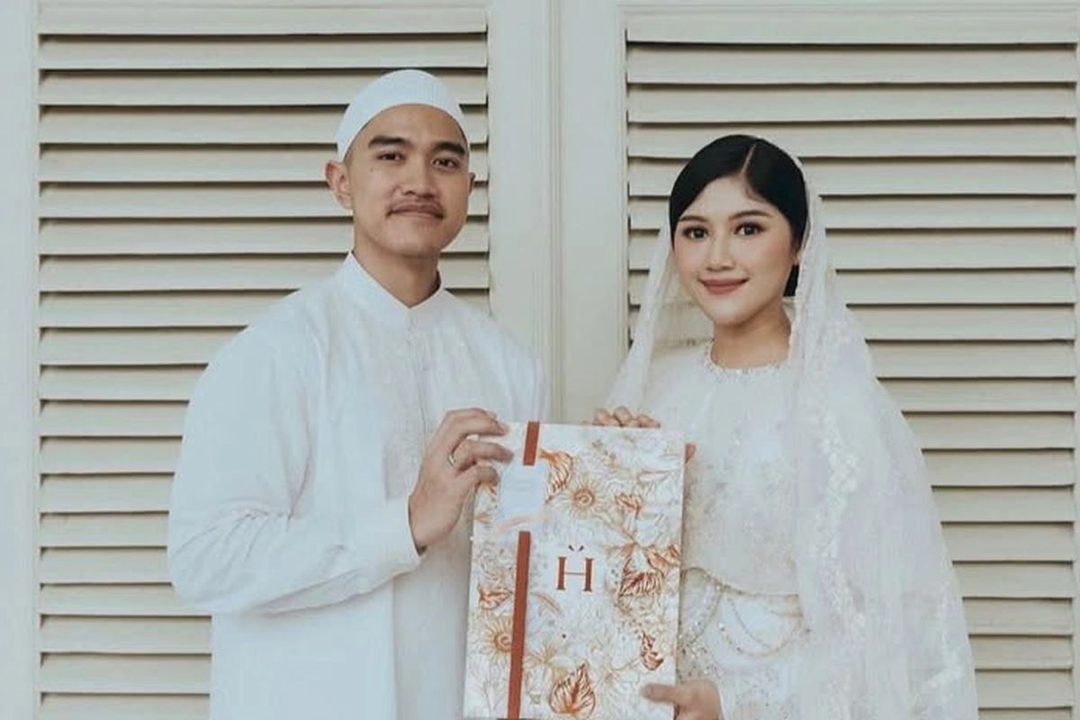 5 Cara Mendonasikan Rambut seperti Erina Gudono