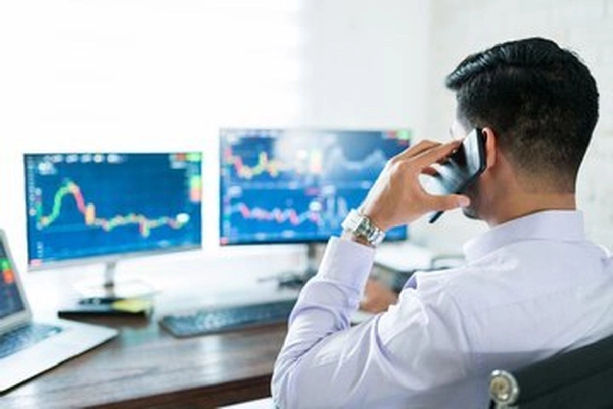 Awal Sesi, IHSG dan Rupiah Melemah