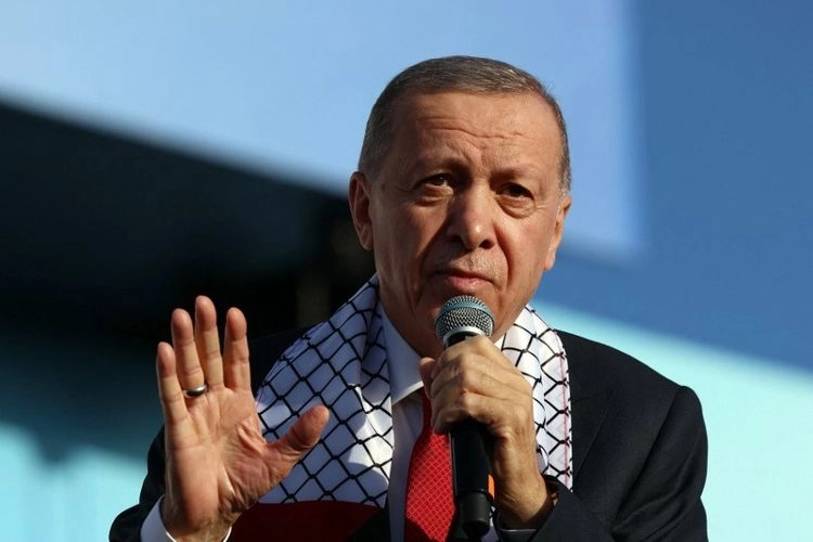 Erdogan Kunjungi Malaysia Sebelum ke Indonesia, Bahas Kemitraan Strategis