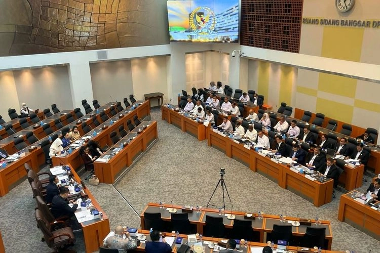 Komisi I Soroti Tumpang Tindih Instansi Pengamanan Laut