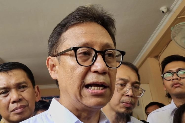 Menkes ''Ancam'' Bintangi Anggaran Dinkes Provinsi yang Tak Mau Validasi KRIS RS