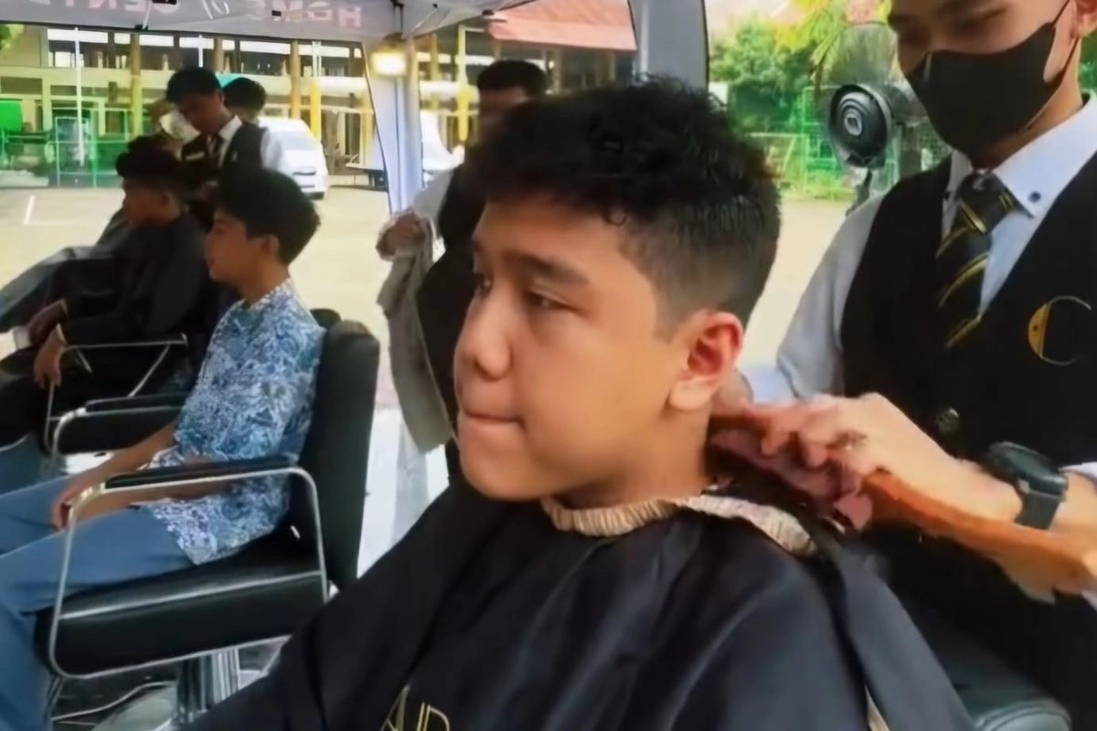 Wapres Gibran Gelar ''Razia Ganteng'' di Sekolah, Boyong Langsung Barbershop
