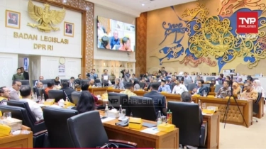 Bahas Revisi UU Minerba, Baleg Sindir Bahlil hingga Prasetyo Hadi Bolos Rapat: Harusnya Menteri Hadir