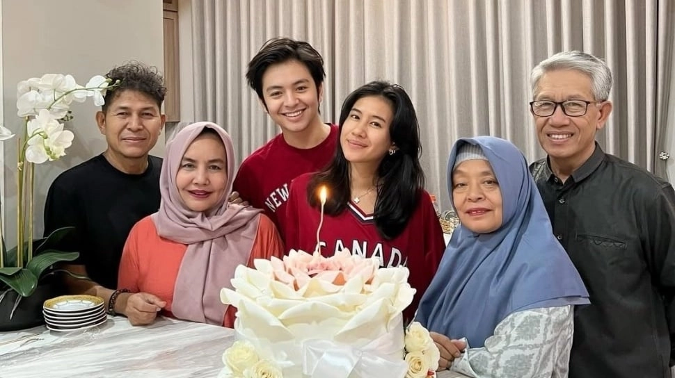 Sosok Ayah Angga Yunanda, Mertua Shenina Cinnamon Punya Jabatan Penting