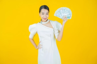 Weton Paling Tajir di 2025! 7 Weton Ini Diprediksi Banjir Rezeki dan Kaya Raya, Primbon Jawa Beri Bocorannya!