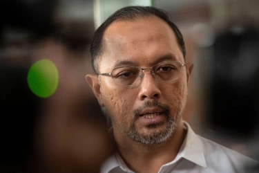 Mengapa KPK Panggil Deputi OJK Sebagai Saksi Dalam Kasus CSR BI?