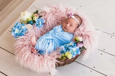 Apa Arti Lahir di Hari Valentine? 5 Kepribadian Anak yang Terbentuk Saat Lahir di Hari Valentine