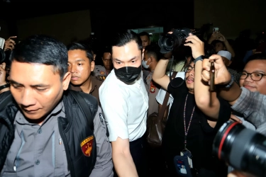 Hukuman Harvey Moeis Diperberat jadi 20 Tahun, Komisi III DPR Sebut Tamparan Bagi Kejaksaan