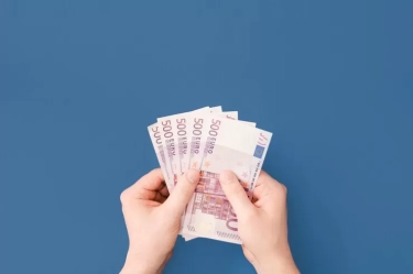 Jangan Lakukan 5 Kesalahan Finansial Ini Jika Ingin Menghemat Lebih Banyak Uang