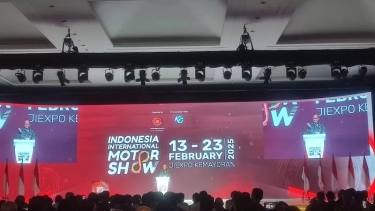 Pameran Otomotif IIMS 2025 Resmi Dibuka, Agus Gumiwang Harap Bisa Bangkitkan Industri Otomotif Nasional yang Tertunduk Lesu