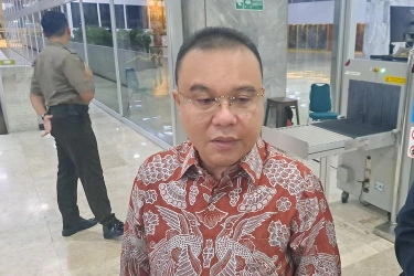 Bobby Nasution hingga Ahmad Luthfi Resmi Jadi Kader Gerindra