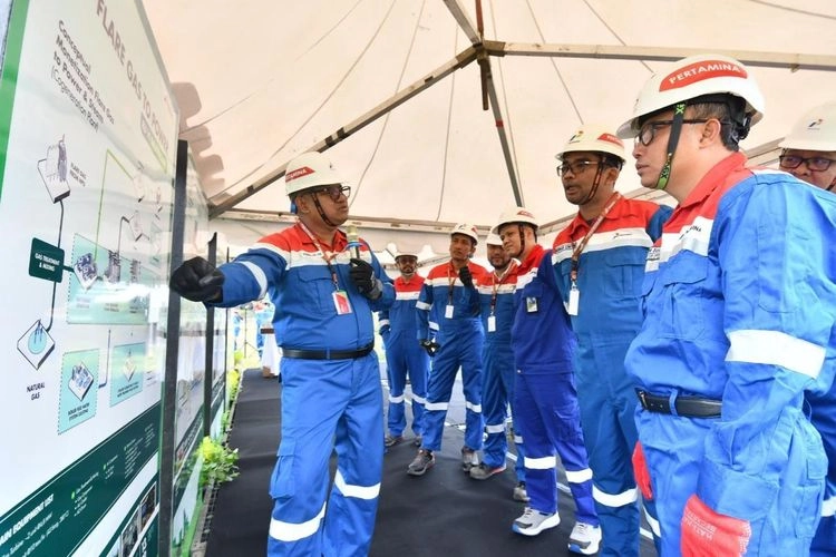 Dorong Energi Bersih, Pertamina Manfaatkan Gas Suar Kilang Jadi Listrik