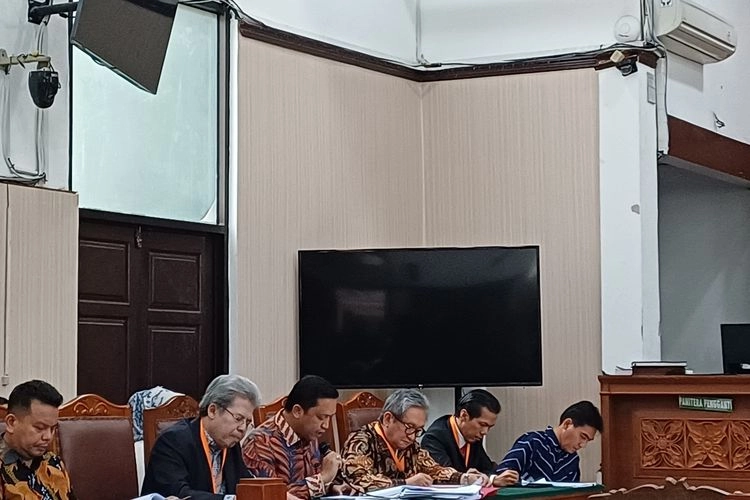 Gugatan Tidak Diterima, Kubu Hasto: Ini Pembodohan Hukum