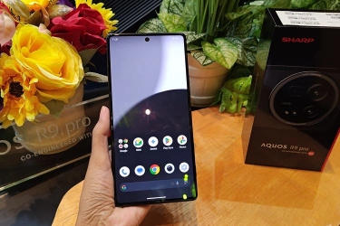 Menjajal Sharp Aquos R9 Pro, HP Berkamera Leica dengan Tombol Khusus