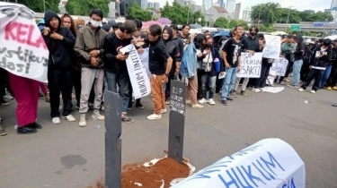 Aliansi Gerakan Rakyat Indonesia Tuntut DPR Hapus Hak Imunitas Jaksa Dalam UU Kejaksaan