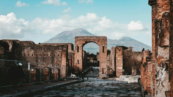 Panduan Lengkap Wisata ke Pompeii: Sejarah, Tiket, dan Tips Berkunjung