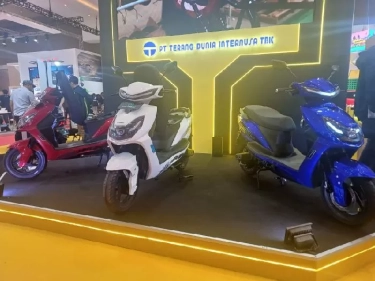 Avand SL150 Motor Listrik Banderol Ekonomis Punya 2 Baterai