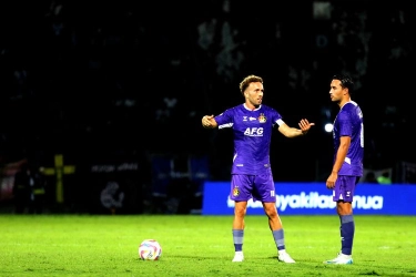 Hasil Liga 1 Persik Vs Persis 0-0: 10 Pemain Macan Putih Raih Hasil Imbang