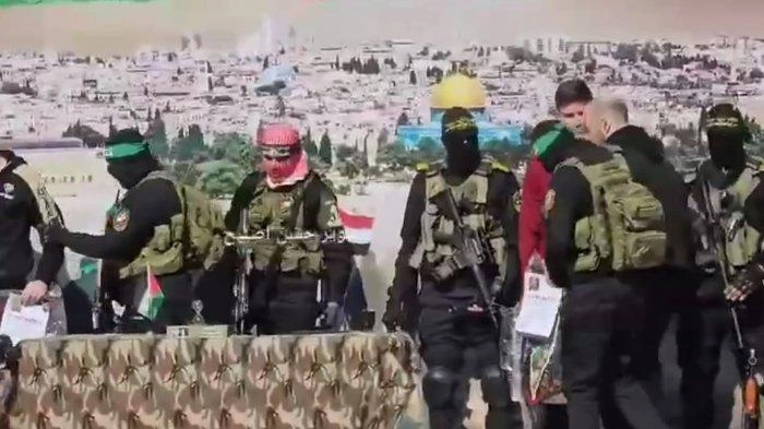 Beri Pesan ke Pemerintah Israel, Sandera Sagui Dekel-Chen Kirim Kode Soal Terowongan Hamas?