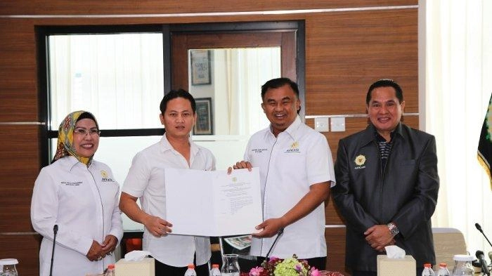 Bupati Trenggalek Mochamad Nur Arifin Ditetapkan Jadi Pjs Ketua Umum Apkasi