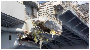 Houthi Ejek Kapal Induk AS yang Tabrak Kapal Dagang, Rakyat Yaman Berdemo Tolak Rencana Trump