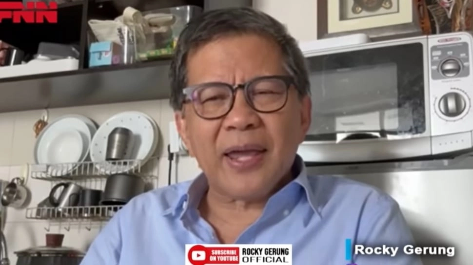 Rocky Gerung Sebut Pujian Prabowo ke Jokowi Cuma 'Kertas Permen': Pahit di Dalam