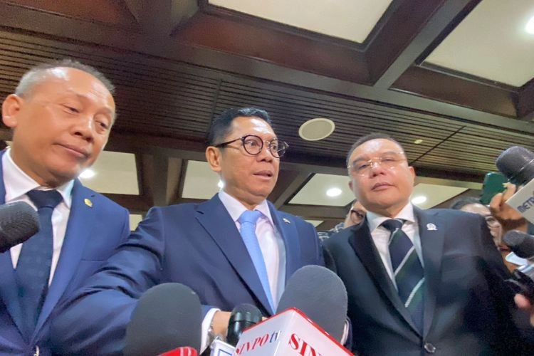 DPR Respons Demo ''Indonesia Gelap'': Itu Ciri Khas Mahasiswa…