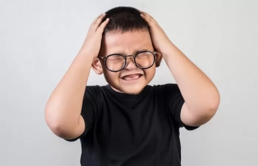 3 Kesalahan Orang Tua dalam Parenting yang Berpotensi Membesarkan Calon Narsistik