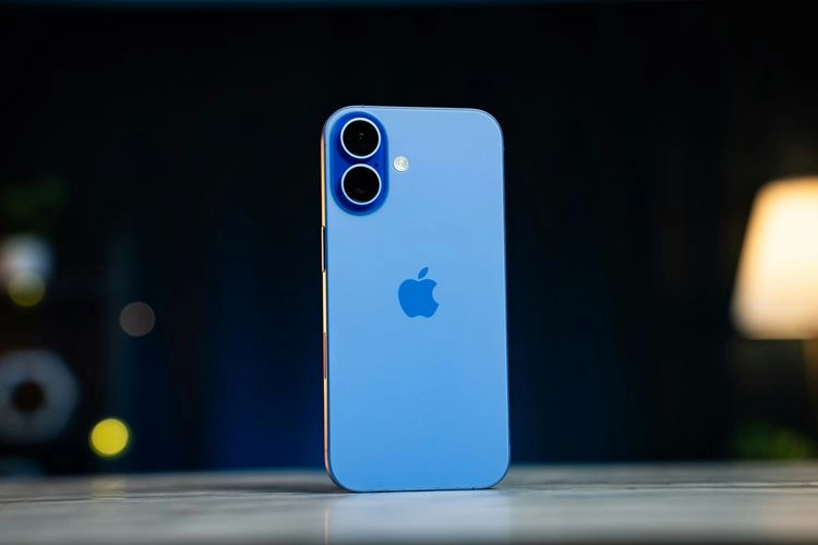 Bocoran Desain iPhone 17 Pro, Jadi Mirip Ponsel Poco?
