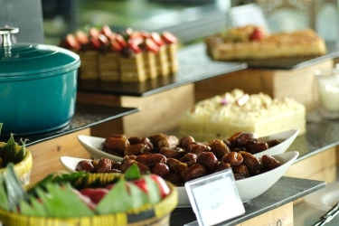 The Alana Sentul City Tawarkan Menu Iftar Ramadhan 2025, mulai Rp 250.000 Per Orang