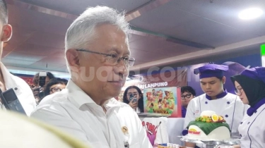 Menteri Satryo Tinggalkan Kemdiktisaintek, Pilih Diam Terkait Isu Reshuffle yang Menimpanya