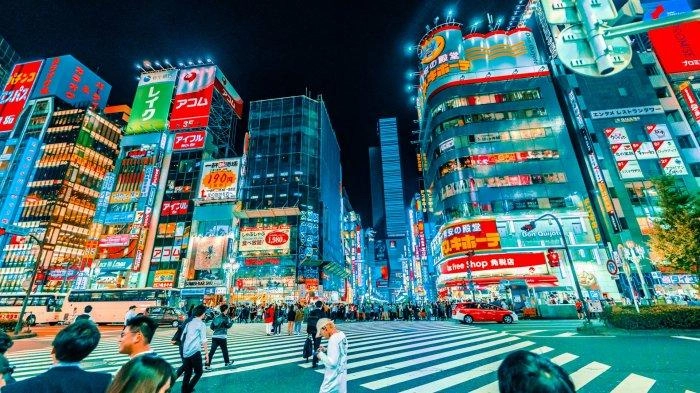 Jelajahi Shinjuku, Jepang: Panduan Lengkap untuk Wisatawan Internasional