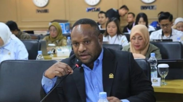 Nelson Wenda Soroti Efisiensi Anggaran di Papua