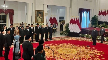 Prabowo Resmi Copot Satryo Soemantri dan Lantik Brian Yuliarto Sebagai Mendikti Saintek