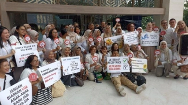 Tadi Pagi, Kantor Kemendiktisaintek Ternyata Sempat Didemo Jelang Kabar Reshuffle Menteri Satryo