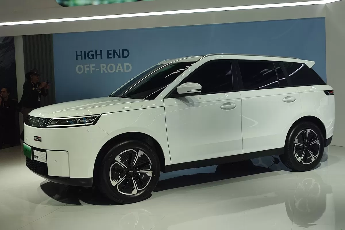 Jaecoo Berencana Jual J5 EV di Pameran Otomotif GIIAS 2025?