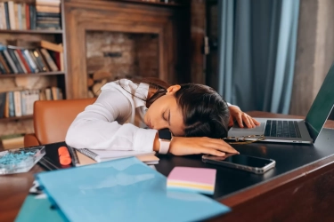 Jika Anda Tidak Ingin Kehilangan Pekerjaan dan Karir jadi Redup, Jangan Lakukan 8 Kebiasaan Buruk Ini Menurut Psikologi