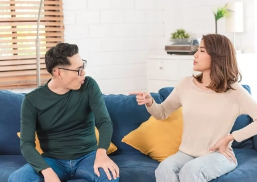 Jika Seseorang Sering Membahas 5 Topik Ini dalam Sebuah Percakapan, Kemungkinan Besar Mereka Memiliki Tingkat Kedewasaan Rendah