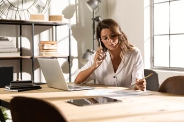 Pikirannya Maju, Sikapnya Elegan: 4 Zodiak Tak Hanya Bijaksana, tapi Juga Punya Level Kedewasaan yang Tinggi
