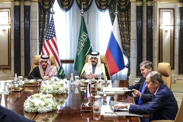 Di Arab Saudi, Rusia-AS Bentuk Tim untuk Akhiri Perang Rusia-Ukraina