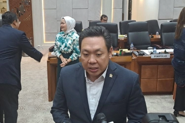 Jangan Sembarang Cap Orang Tak Nasionalis, Tren #KaburAjaDulu Harus Jadi Otokritik Pemerintah